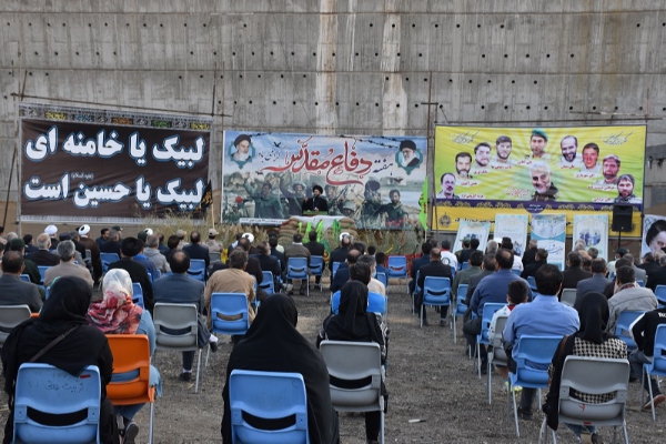 افتتاح نمایشگاه رزمی فرهنگی دفاع مقدس در اردبیل+عکس