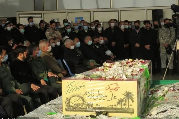 مراسم استقبال از پیکر مطهر شهید علی میرعلیزاده در فرودگاه اردبیل+عکس