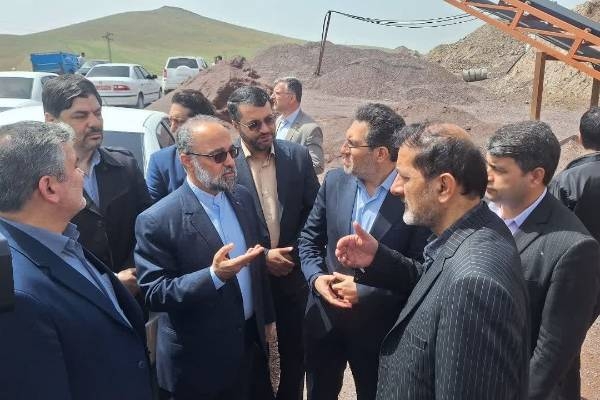 تاکید فرماندار اردبیل برای پیگیری مطالبات اهالی روستای طالب قشلاقی